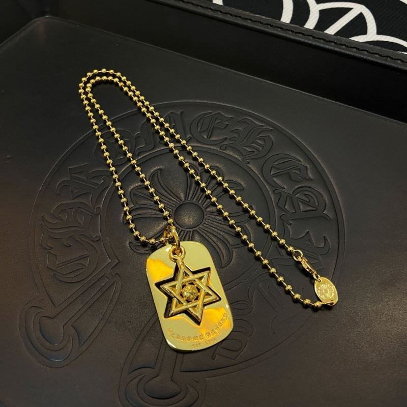 Ch*0me He**ts necklaces